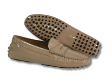 Load image into Gallery viewer, Moccasin Margherita Beige