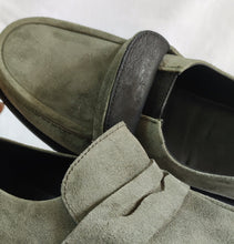 Load image into Gallery viewer, Mocassin Tara Smoked-Green