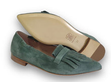 Load image into Gallery viewer, Ballerina Alice Suede Militare
