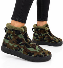 Load image into Gallery viewer, Sneaker Cross Camouflage-Made in Italy
