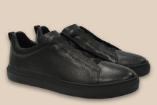 Load image into Gallery viewer, Sneaker Nero - Made in Italy -
