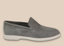 Load image into Gallery viewer, Mocassini Grigio - Made in Italy -
