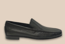 Load image into Gallery viewer, Mocassino Sfoderato Nero - Made in Italy -
