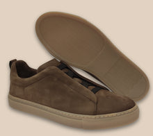 Load image into Gallery viewer, Sneaker Nabuk Marrone - Made in Italy -
