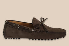 Load image into Gallery viewer, Mocassino Lacci Marrone - Made in Italy -

