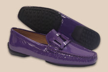 Load image into Gallery viewer, Mocassino Viola - Made in Italy -
